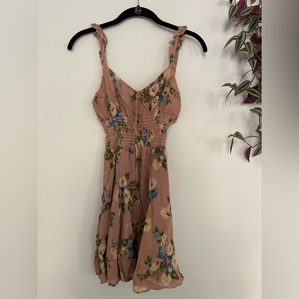 Reformation Pink floral dress size 2 EUC